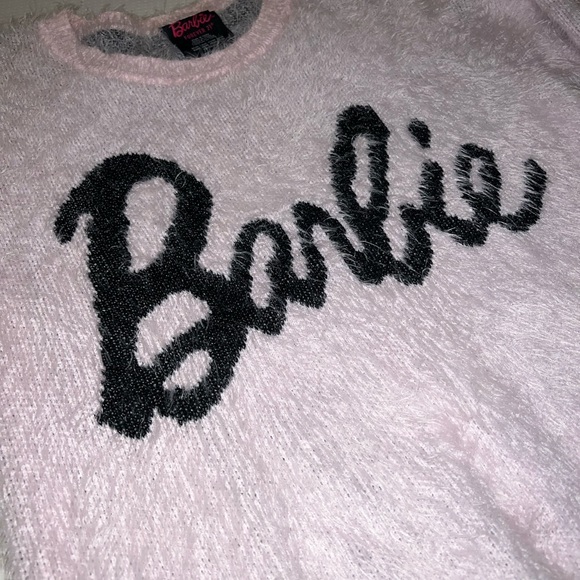 Barbie Graphic Baby Pink Eyelash Fur Crew Neck Sweater Forever 21 - Picture 9 of 11